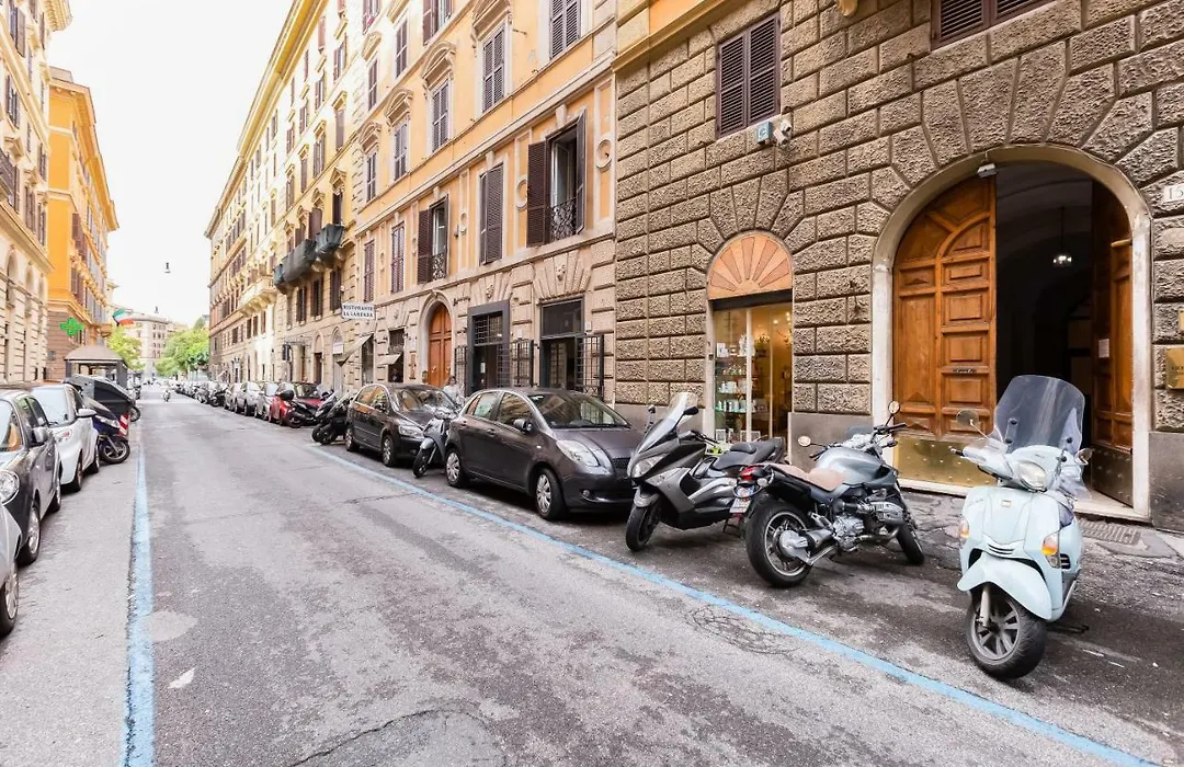 Repubblica Exclusive Apartment-1